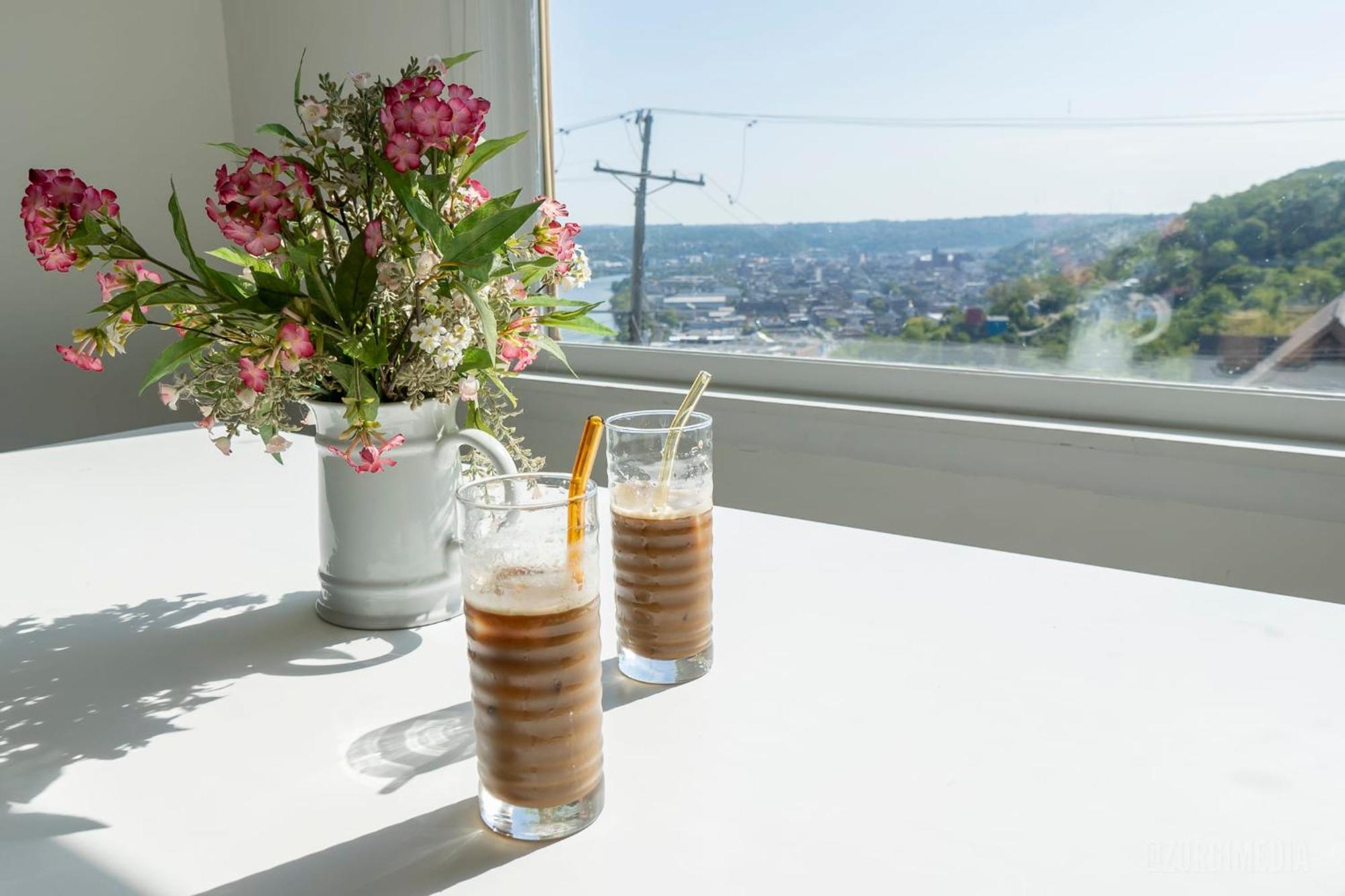 The Peak Mt Washington - Large 2Bd Apt W A View بيتسبرغ المظهر الخارجي الصورة